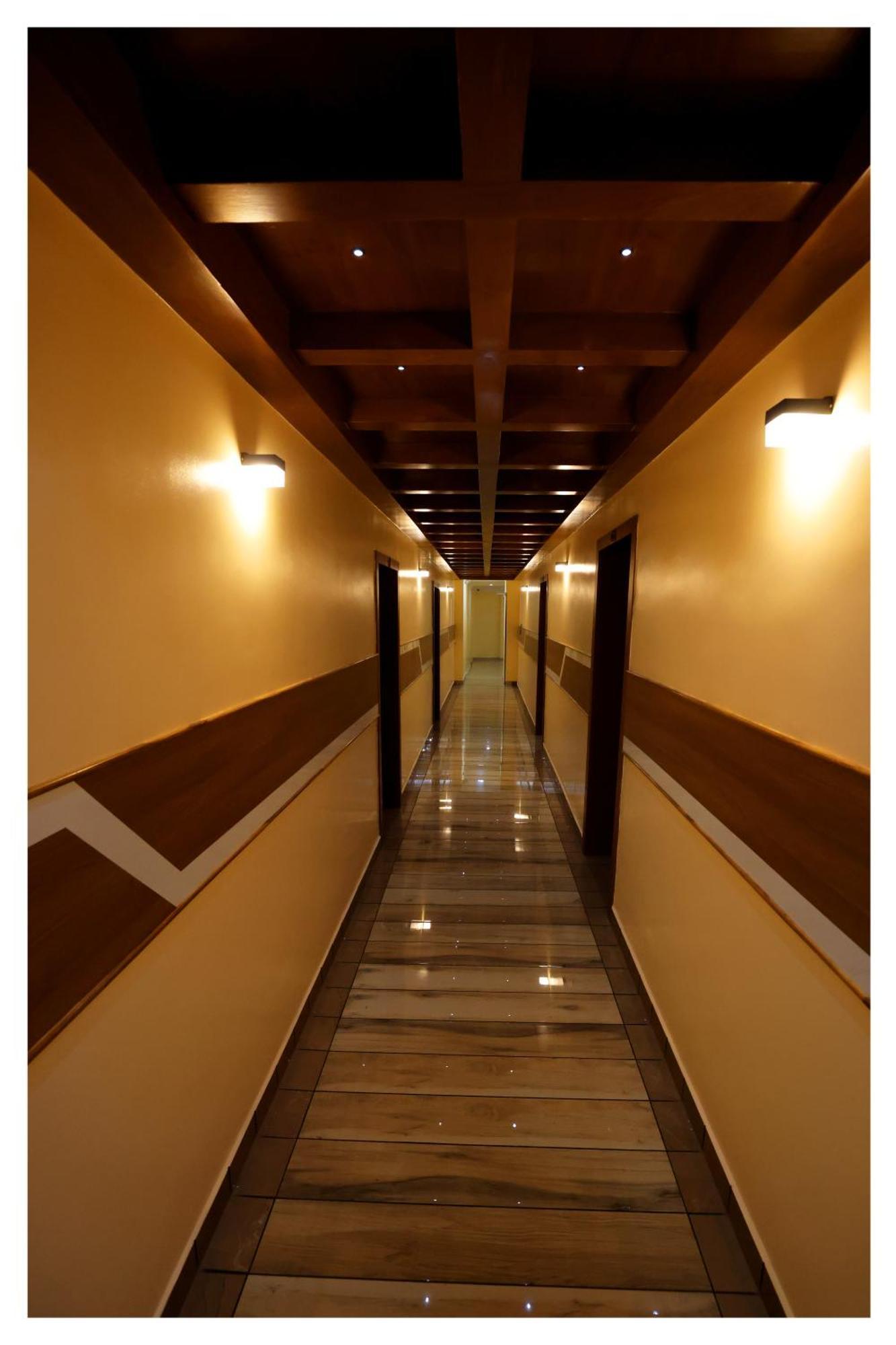 Hydel Palace Athirappilly By Bestinn Leisure Εξωτερικό φωτογραφία